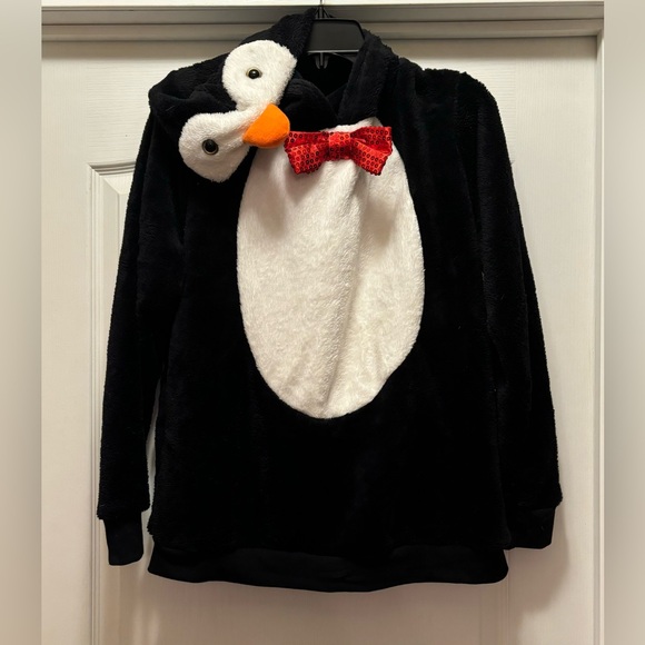 Lot of 5 Christmas Shirts, Sizes XL - XXL, New, $20 for the entire lot - Picture 4 of 5